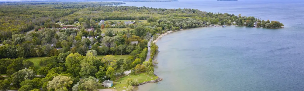 De La Salle Beach scenic drone photo